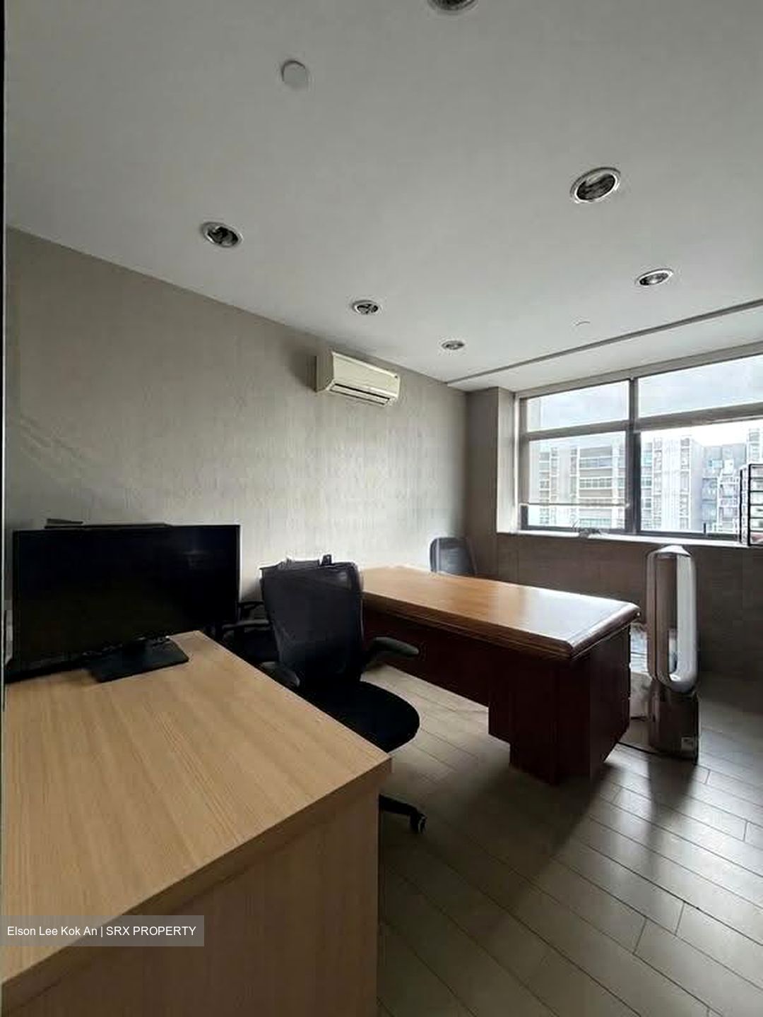 Vertex (D14), Office #609506271